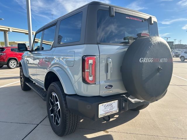 Used 2022 Ford Bronco Outer Banks image 6