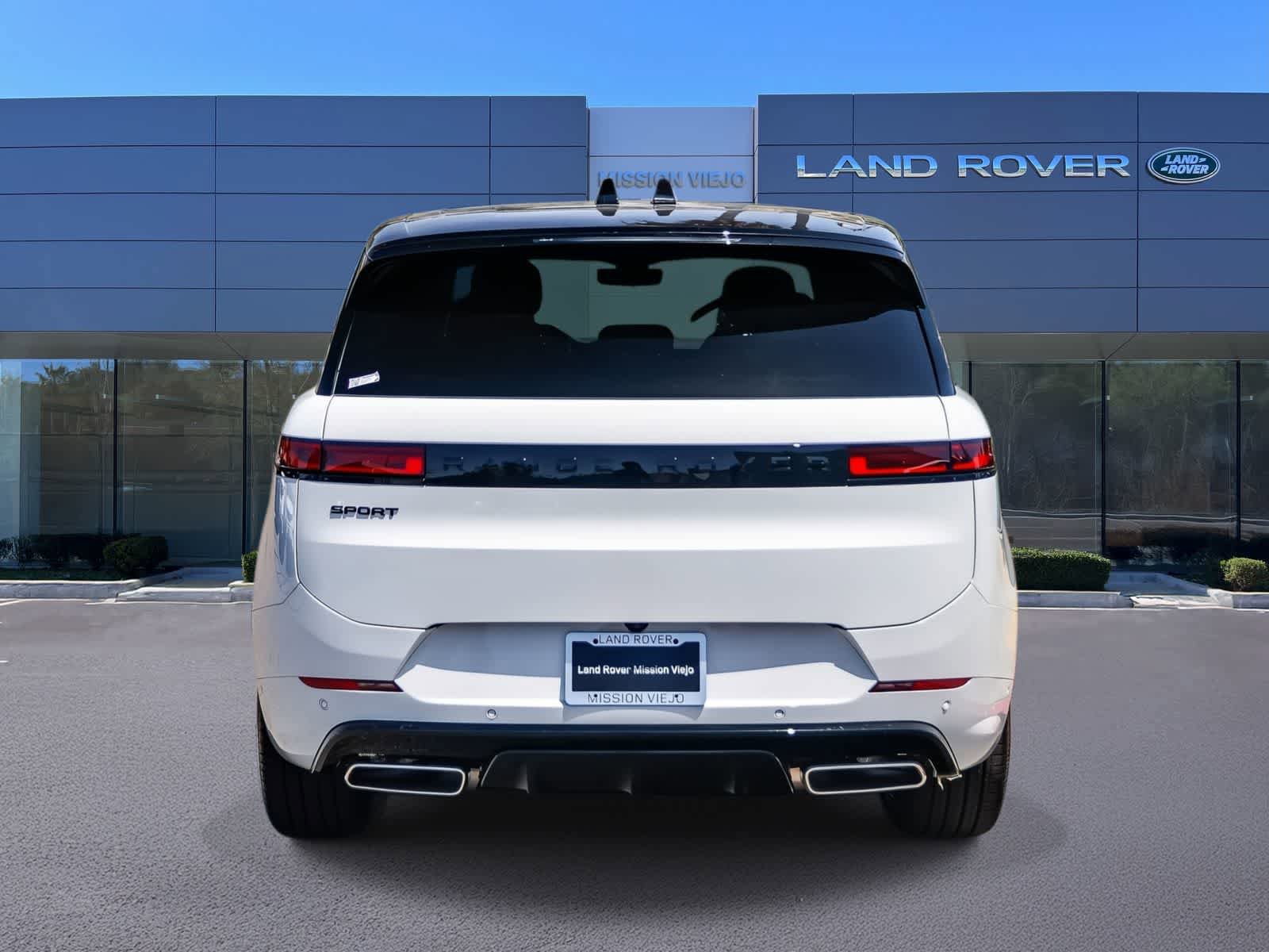 New 2026 Land Rover Range Rover Sport Dynamic SE AWD/4WD image 5