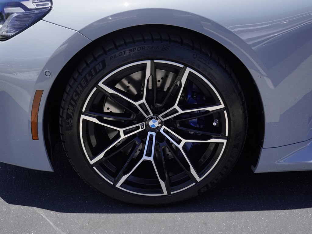 Used 2024 BMW M2 w/ Lighting Package RWD image 7