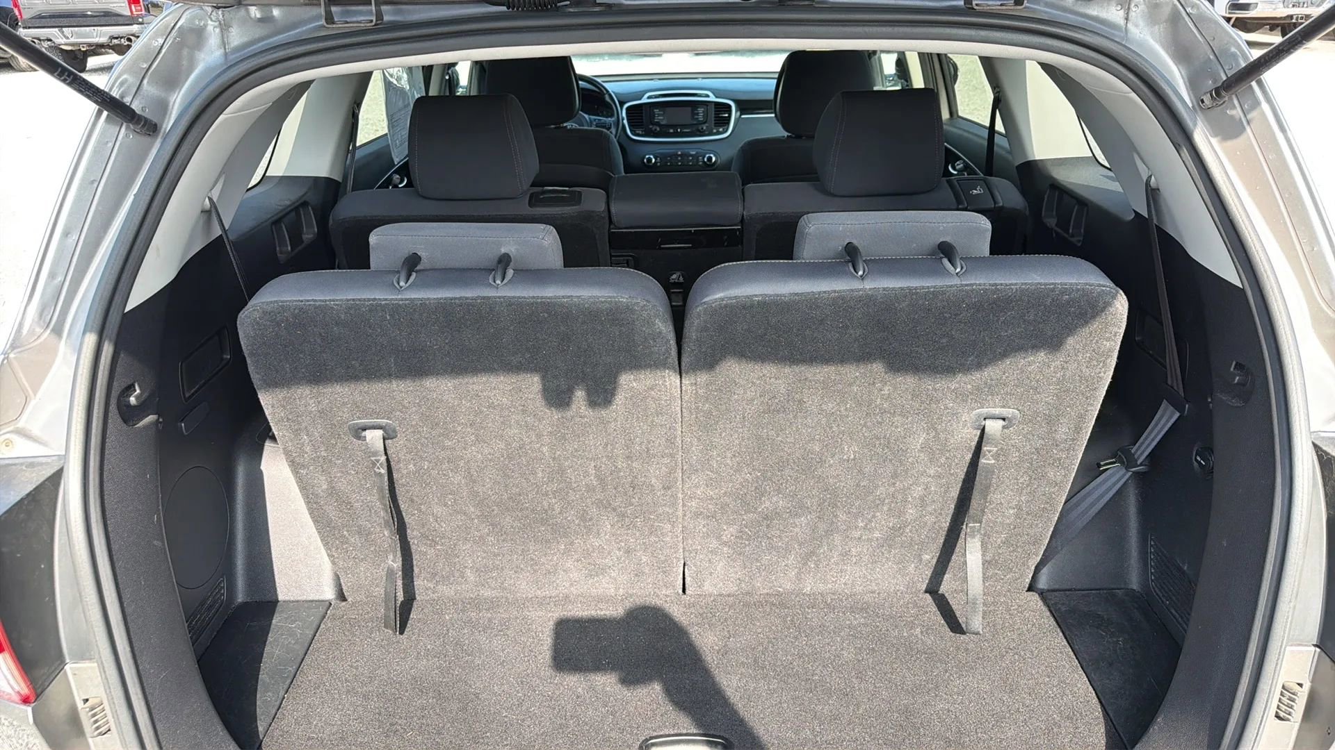 Used 2016 Kia Sorento AWD w/ LX Convenience Package image 16