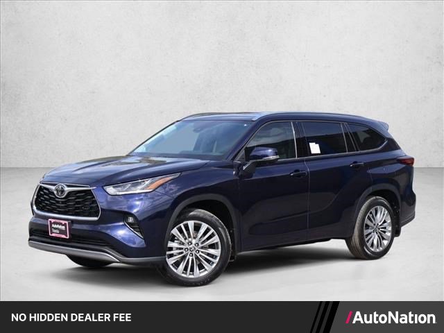 New 2026 Toyota Highlander Platinum