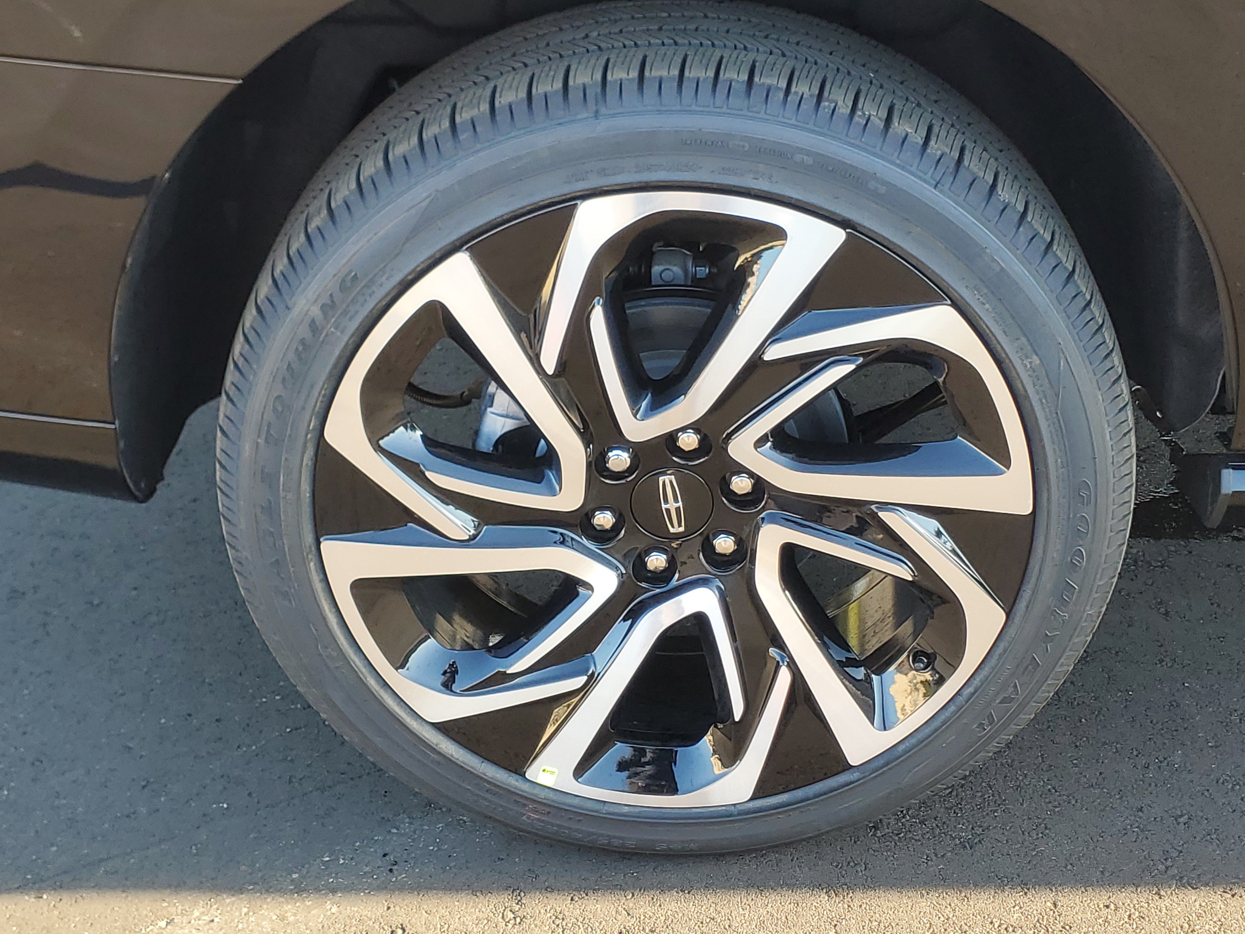 New 2027 Lincoln Navigator Reserve AWD/4WD image 5