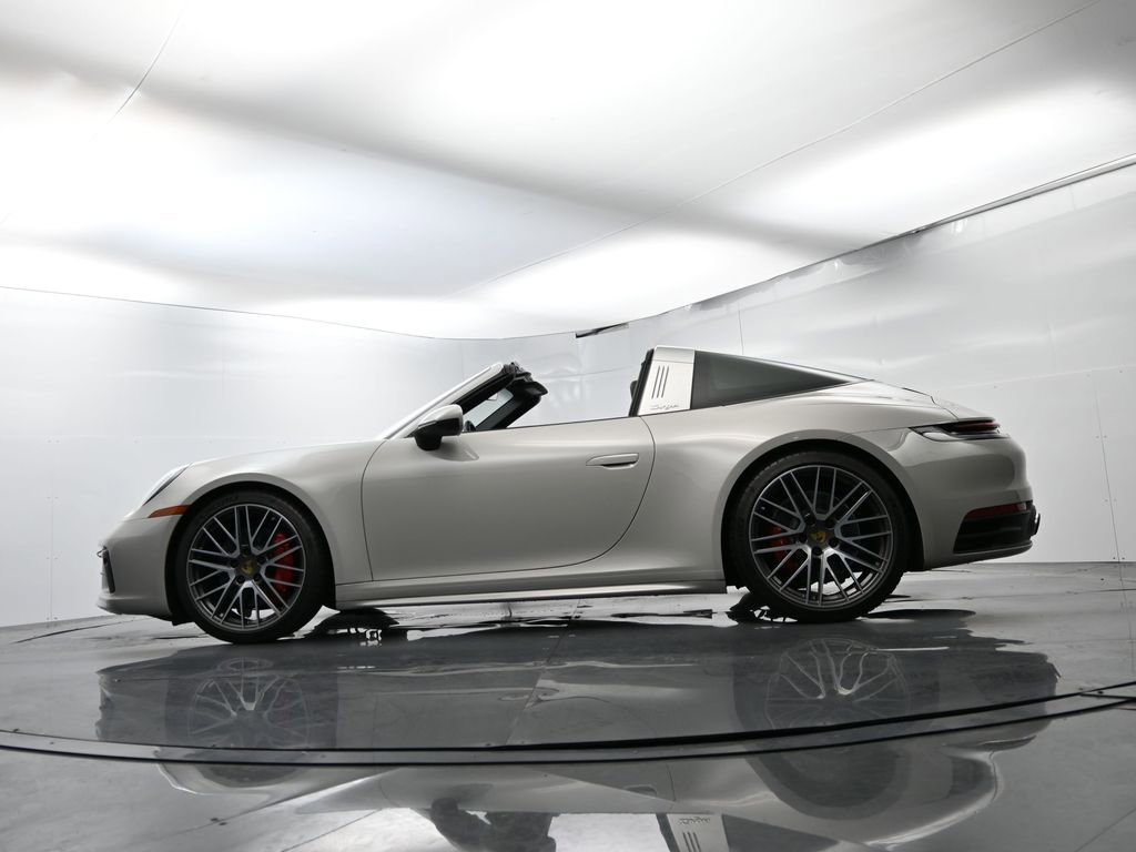 Certified 2021 Porsche 911 Targa 4S image 54