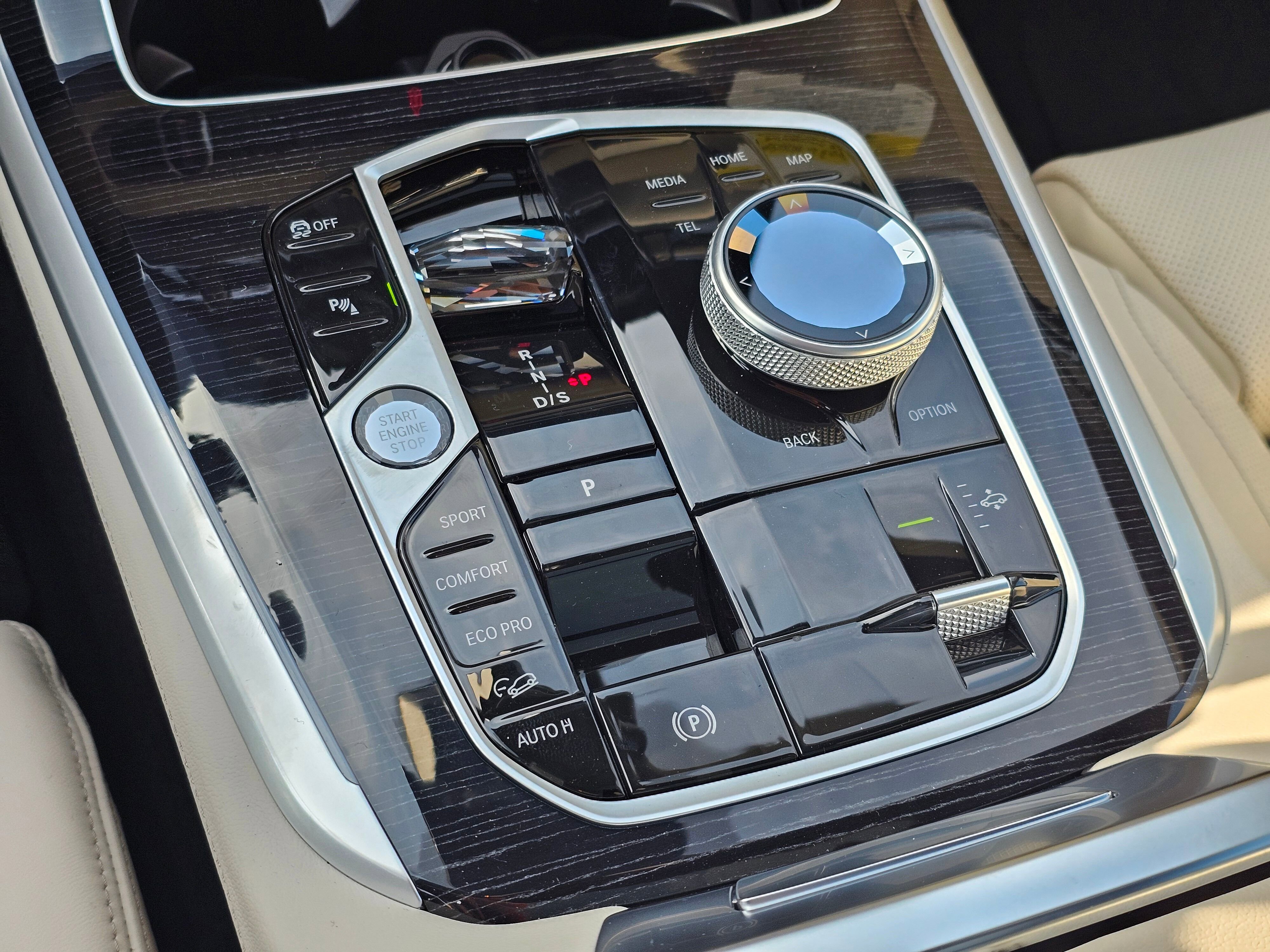 New 2026 BMW X5 xDrive40i w/ Executive Package image 23