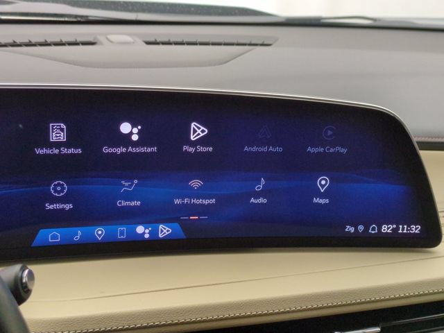 Certified 2024 Cadillac XT4 Premium Luxury w/ Technology Package AWD/4WD image 14