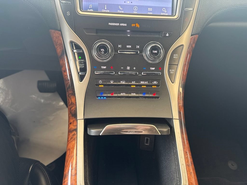 Certified 2020 Lincoln Nautilus Reserve w/ Monochromatic Package AWD/4WD image 21