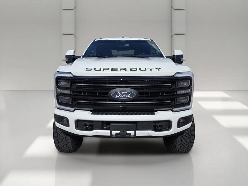 Used 2026 Ford F250 Platinum AWD/4WD image 8