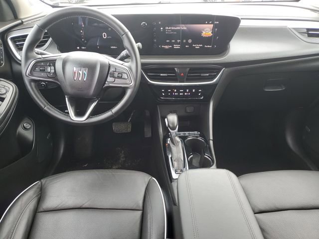Used 2024 Buick Encore GX Avenir w/ Avenir Technology Package image 31