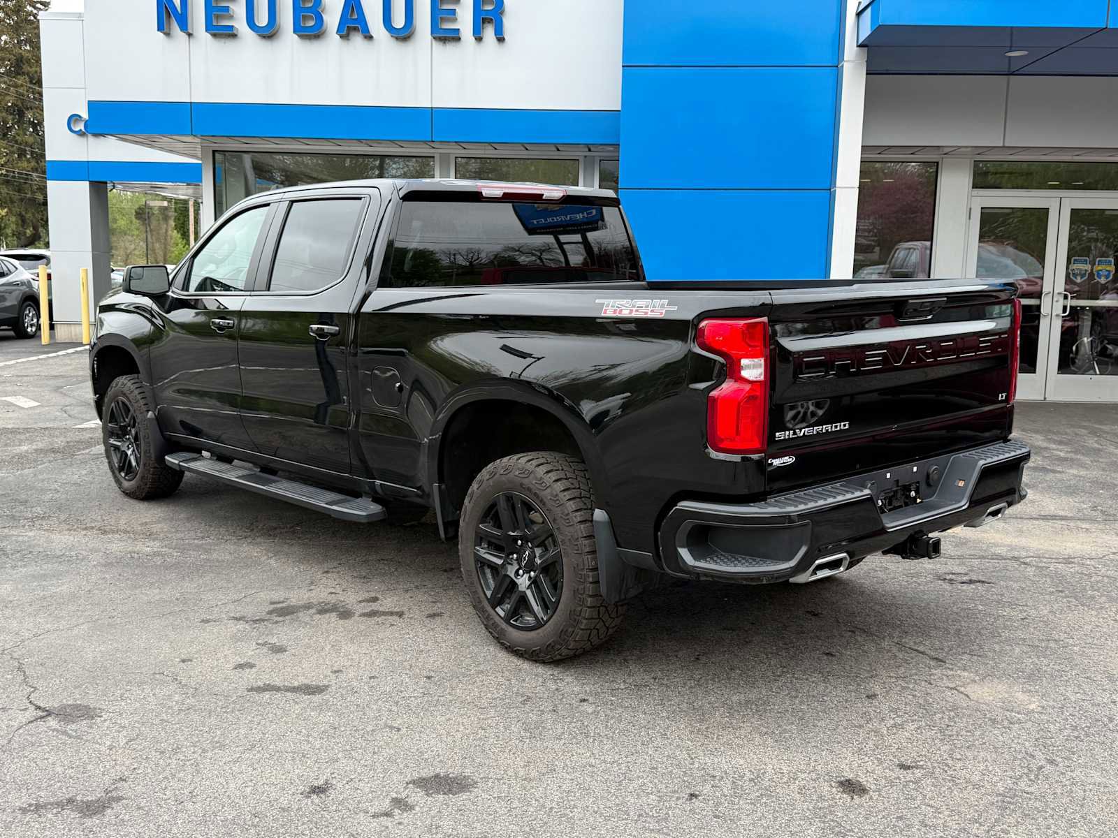 Used 2024 Chevrolet Silverado 1500 LT Trail Boss image 7