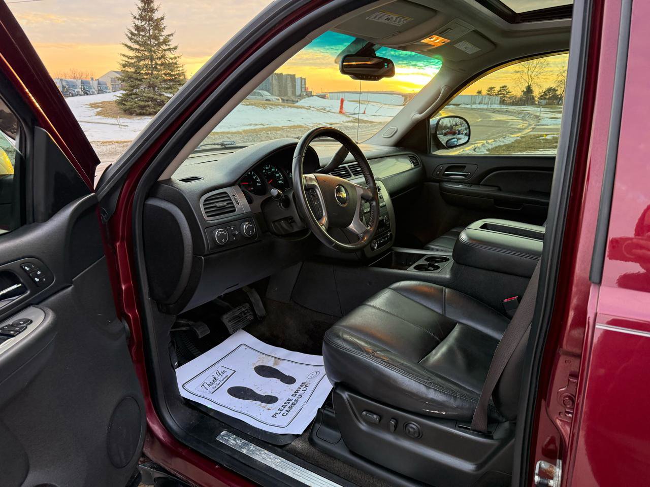 Used 2008 Chevrolet Avalanche LT w/ LT Preferred Equipment Group image 9