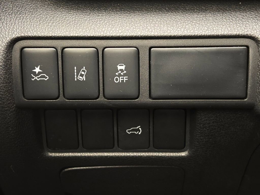 Used 2025 Mitsubishi Eclipse Cross SE image 22