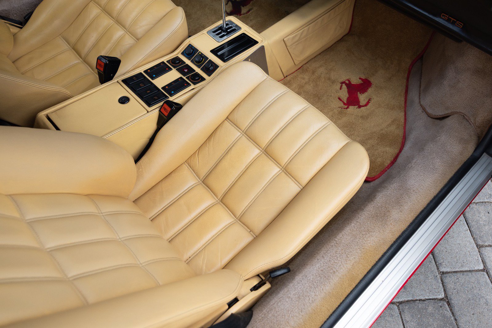 Used 1987 Ferrari 328 GTS RWD image 93
