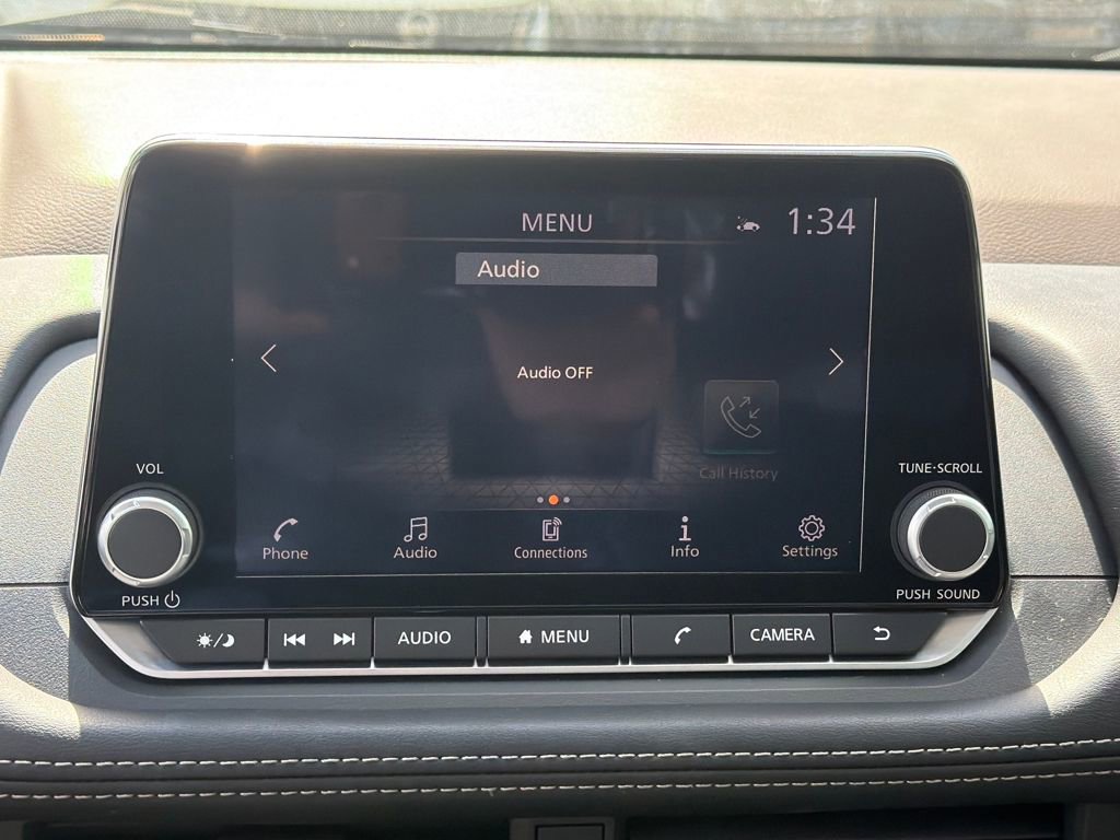 Used 2023 Nissan Rogue SV w/ SV Premium B Package image 27