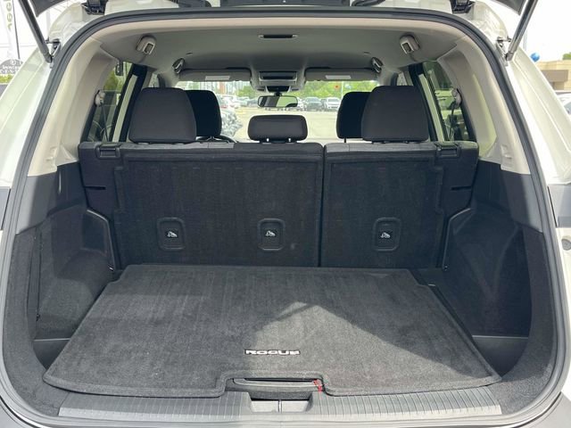 Used 2023 Nissan Rogue SV FWD image 20