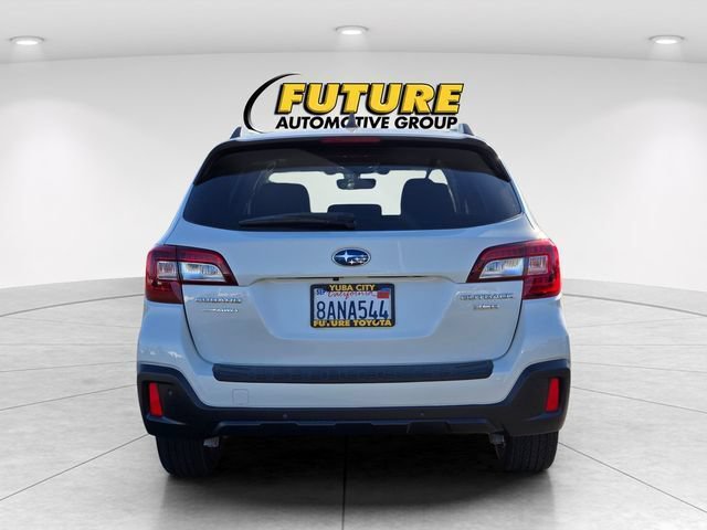 Used 2018 Subaru Outback 3.6R Touring w/ Popular Package #3 AWD/4WD image 6