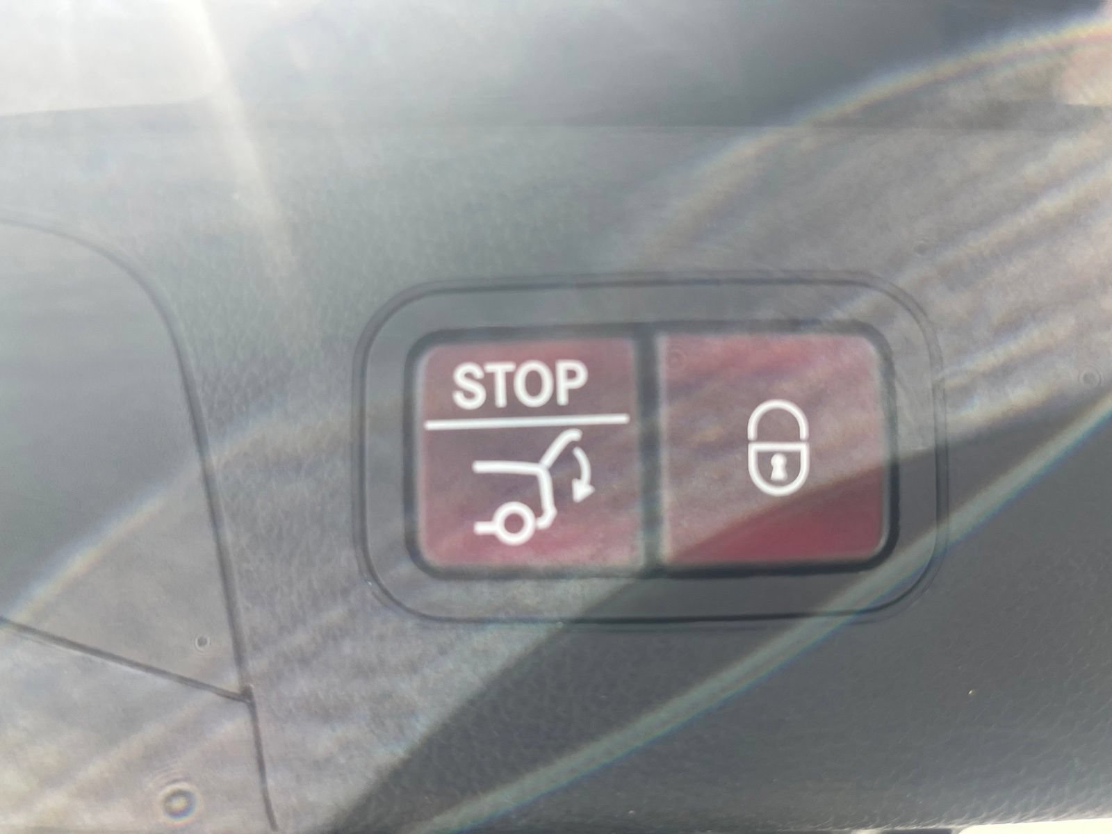 Used 2019 Mercedes-Benz GLC 43 AMG 4MATIC image 33