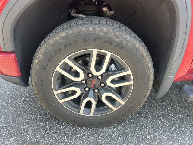 Used 2023 GMC Sierra 1500 AT4 w/ AT4 Preferred Package image 6