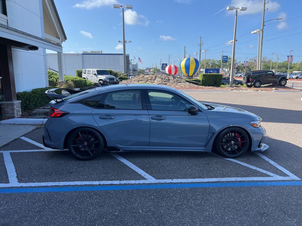 Used 2024 Honda Civic Type R image 6
