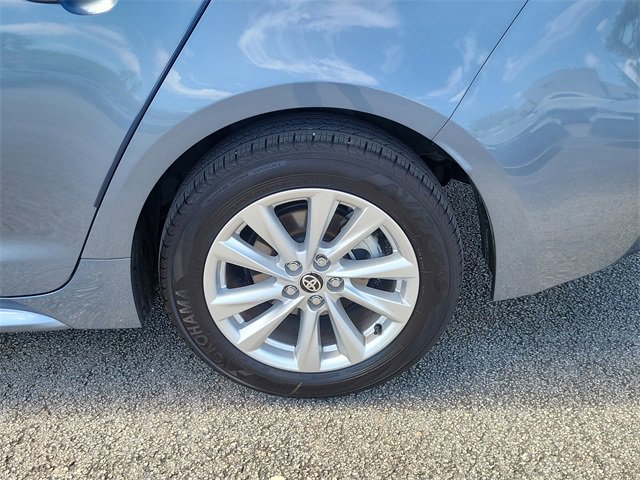 Used 2025 Toyota Corolla LE image 5