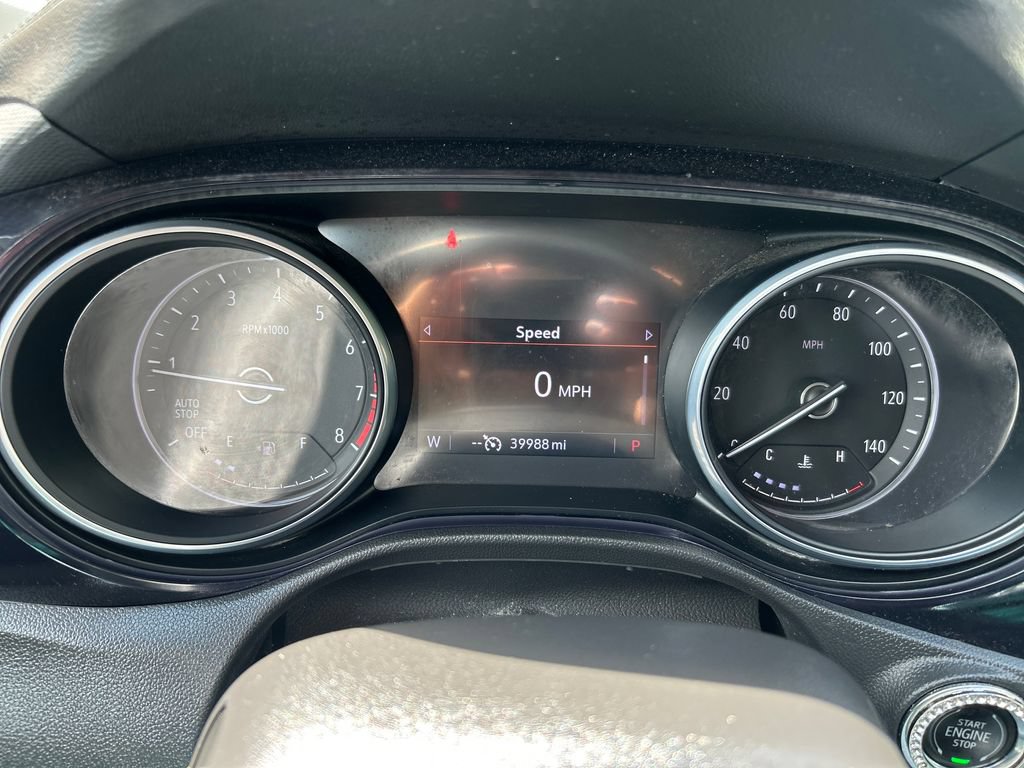 Used 2022 Buick Encore GX Preferred w/ Sport Touring Package FWD image 24