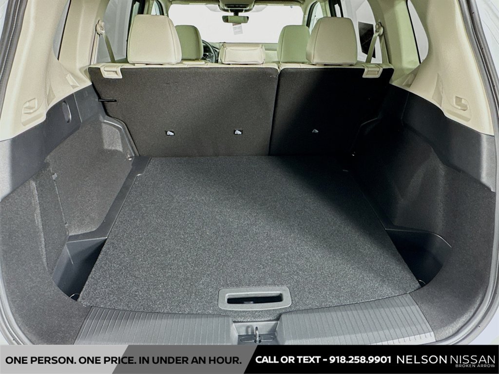 New 2026 Nissan Rogue Dark Armor FWD image 26