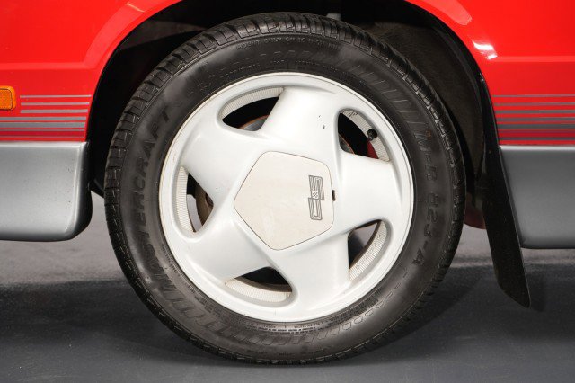 Used 1989 Dodge Daytona Shelby image 31