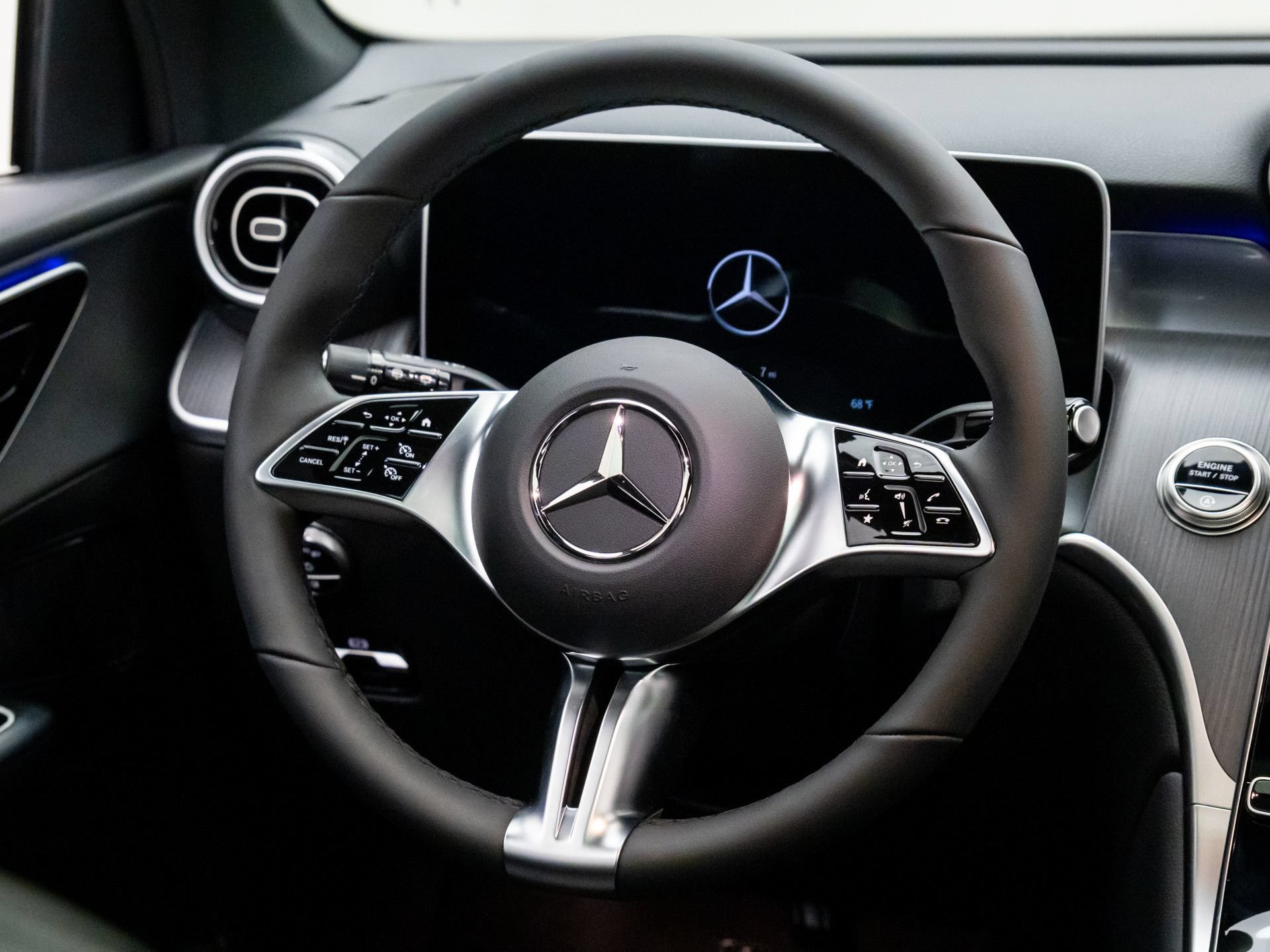 New 2026 Mercedes-Benz GLC 300 4MATIC image 10
