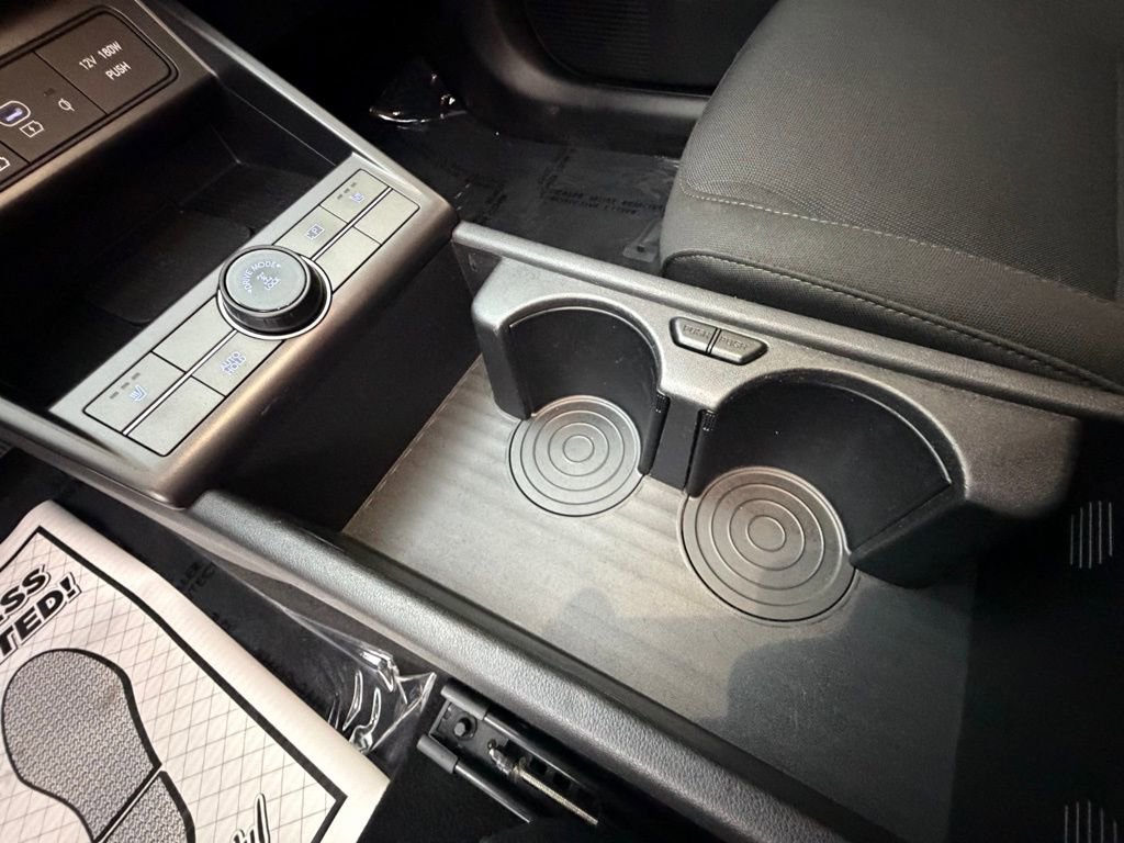 Used 2024 Hyundai Kona SEL w/ Convenience Package image 19