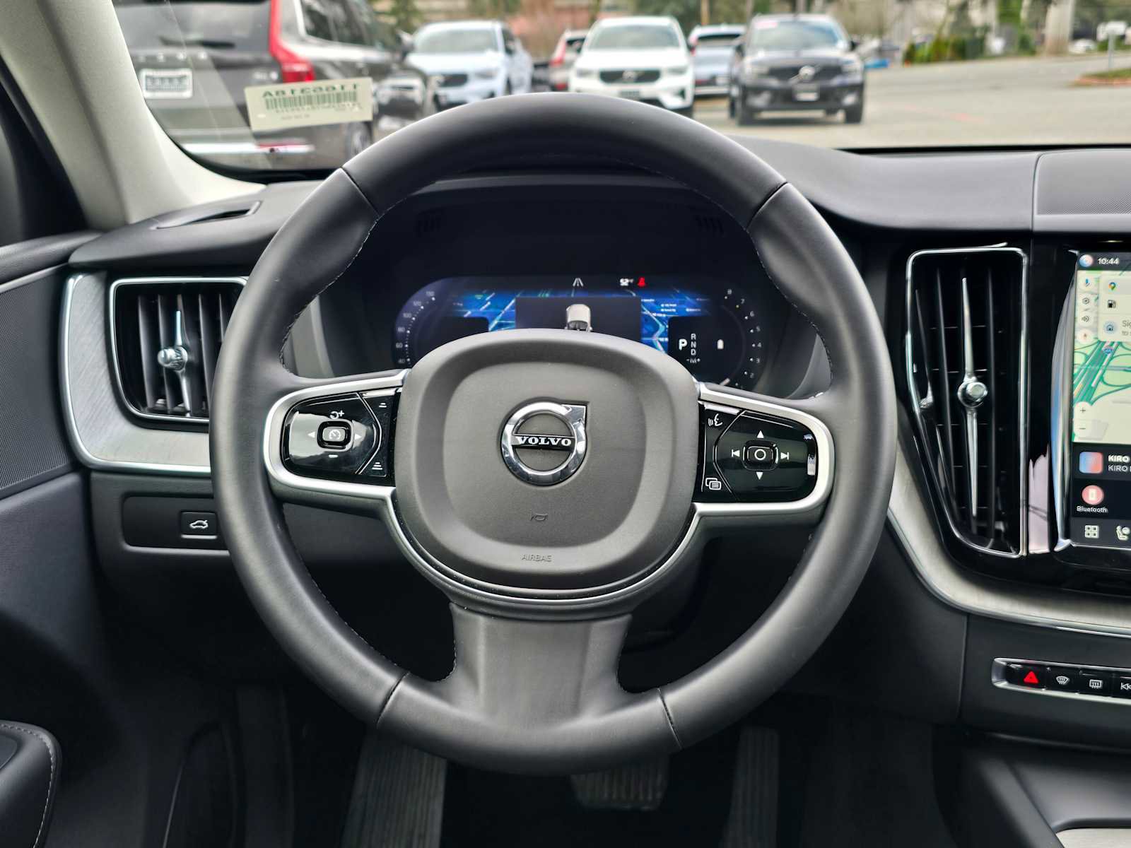 Certified 2025 Volvo XC60 B5 Plus image 19
