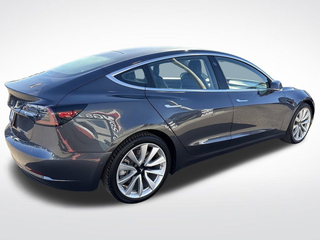 Used 2018 Tesla Model 3 image 5