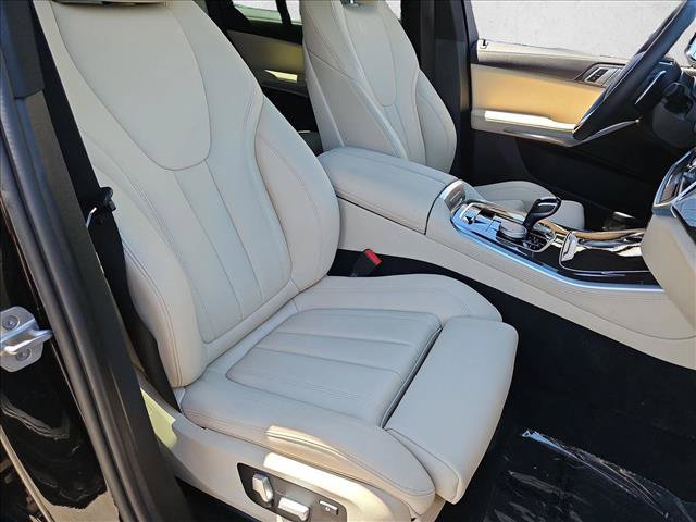 Used 2022 BMW X5 xDrive45e w/ Climate Comfort Package AWD/4WD image 21