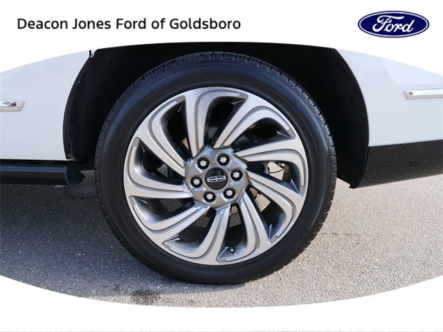 Used 2024 Lincoln Navigator L Reserve image 12