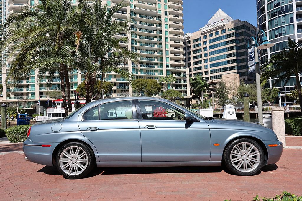 Used 2006 Jaguar S-TYPE 3.0 image 4