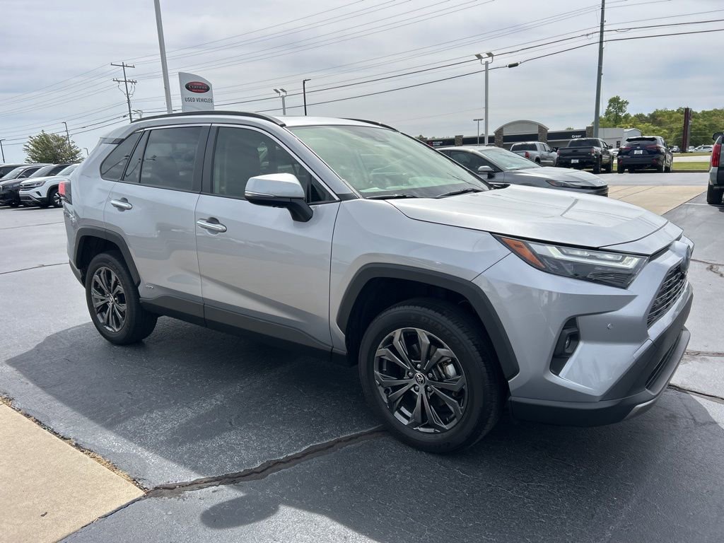 Used 2024 Toyota RAV4 Limited w/ Advanced Technology Package image 24