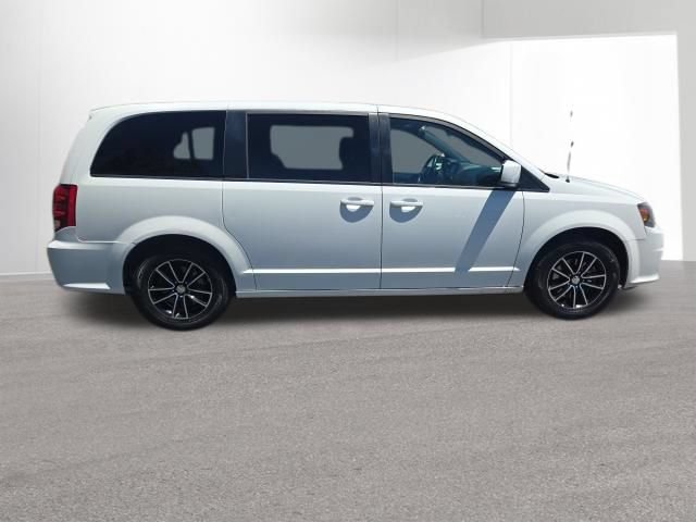 Used 2018 Dodge Grand Caravan GT FWD image 6