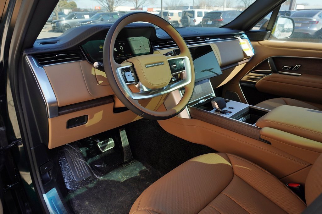 New 2026 Land Rover Range Rover Long Wheelbase Autobiography image 12