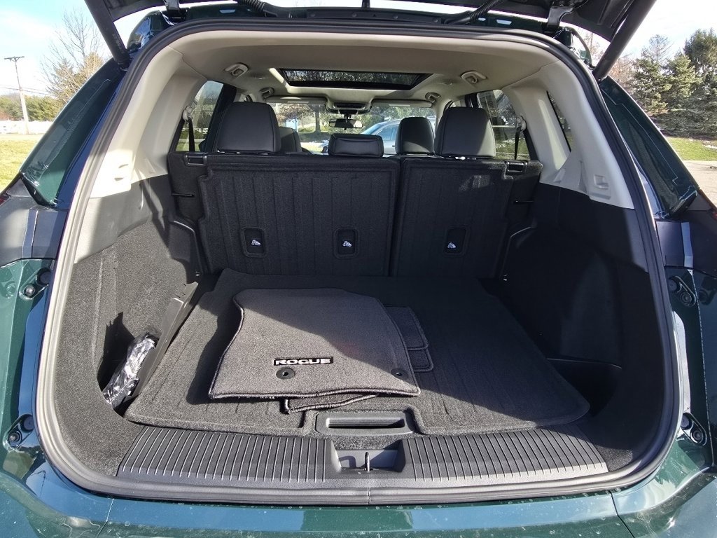 New 2026 Nissan Rogue SV image 10