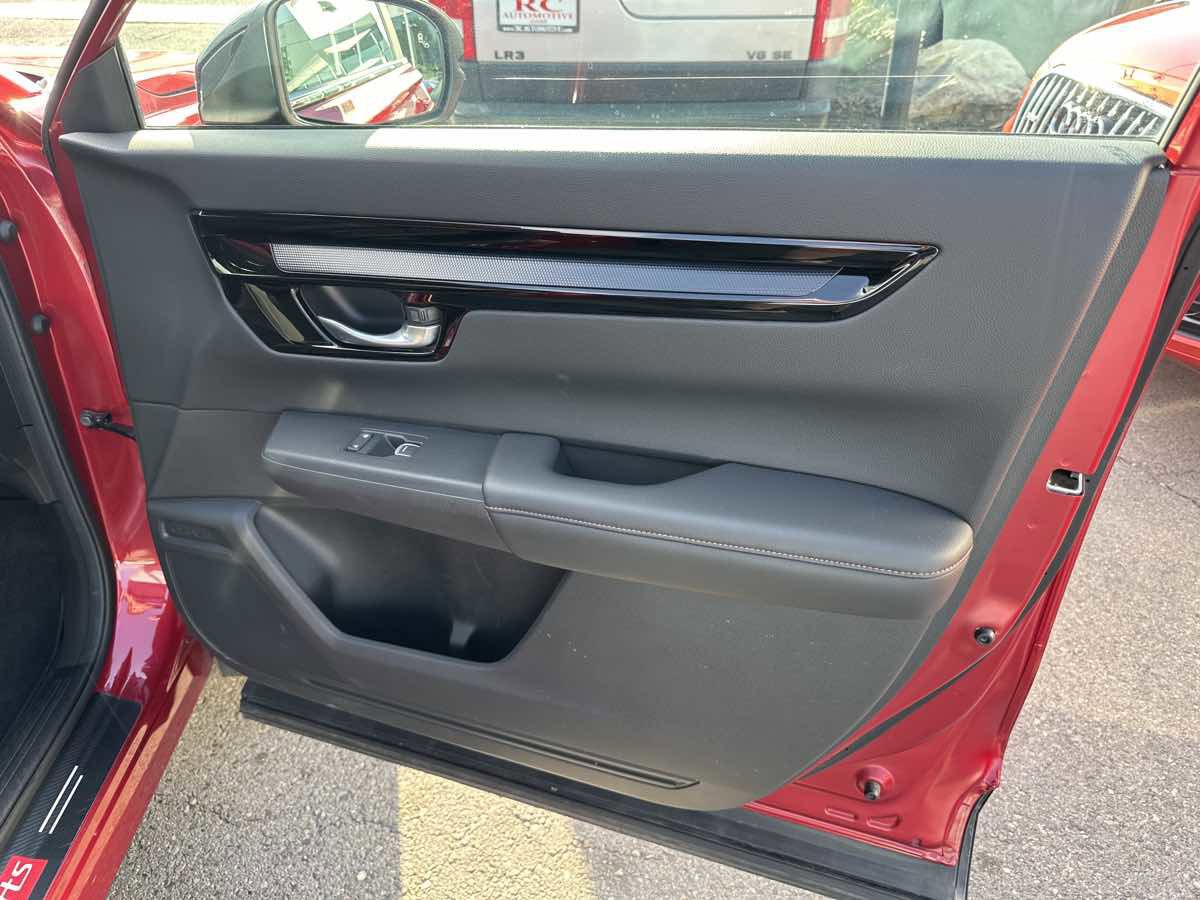 Used 2023 Honda CR-V Sport Touring image 21