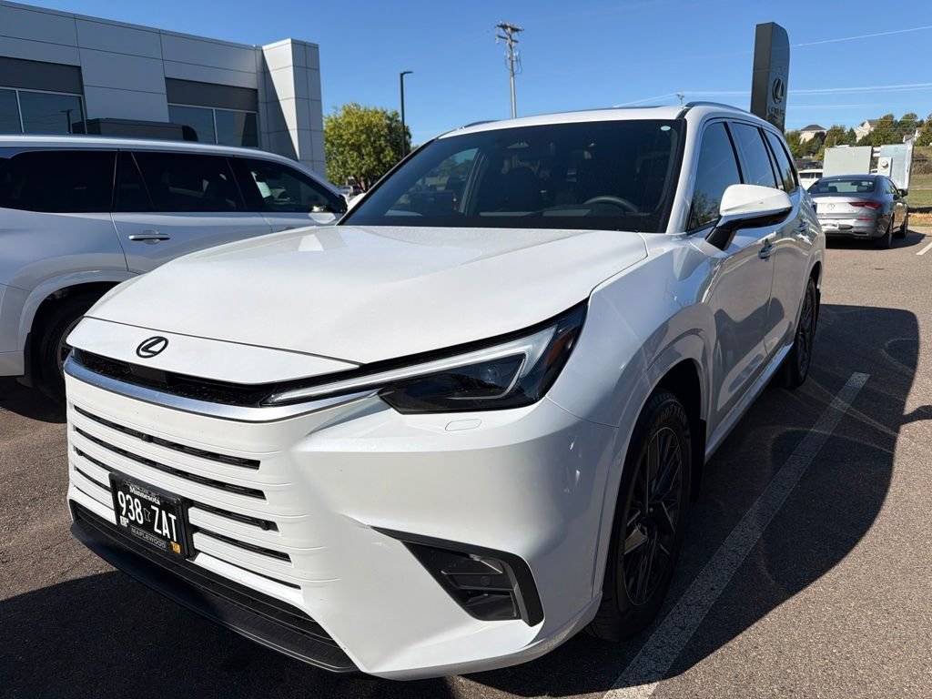 Used 2026 Lexus TX 350 AWD w/ Technology Package image 2