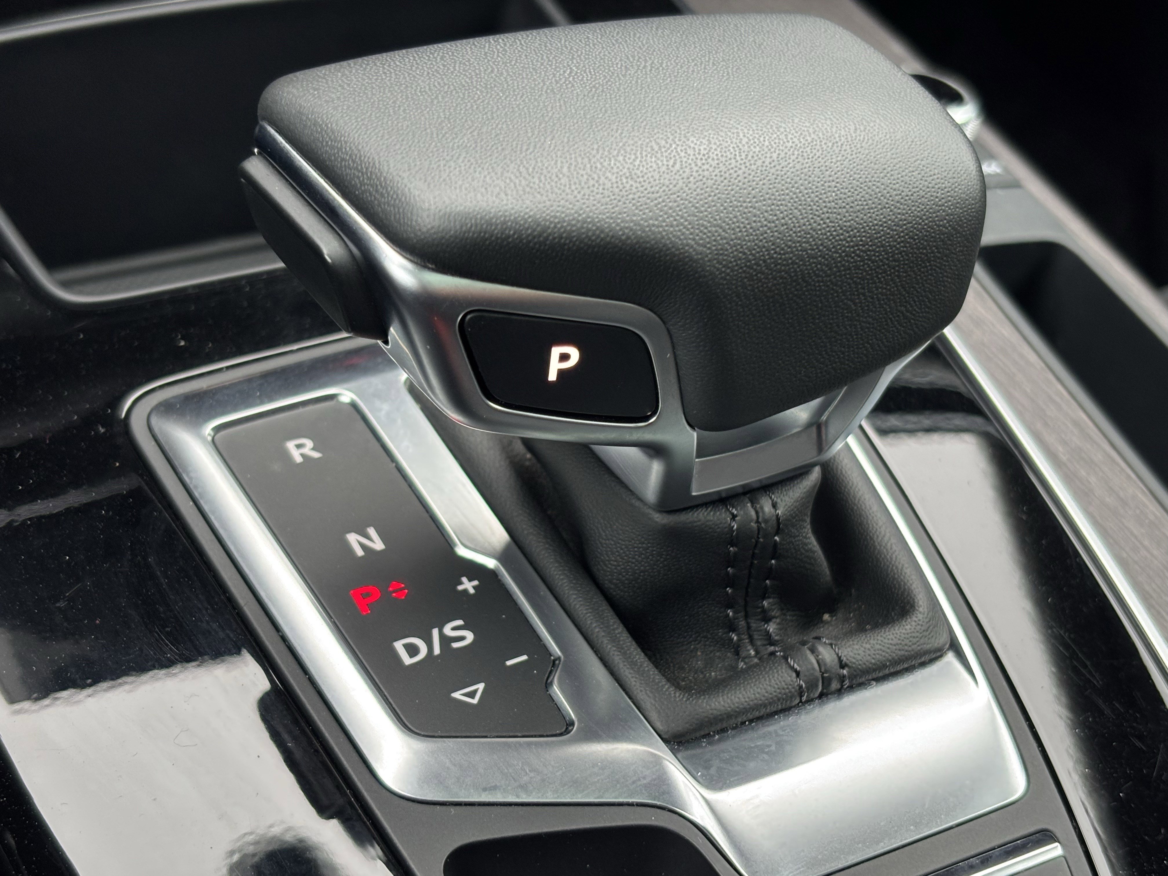 Certified 2024 Audi Q5 2.0T Premium Plus w/ Premium Plus Package image 26