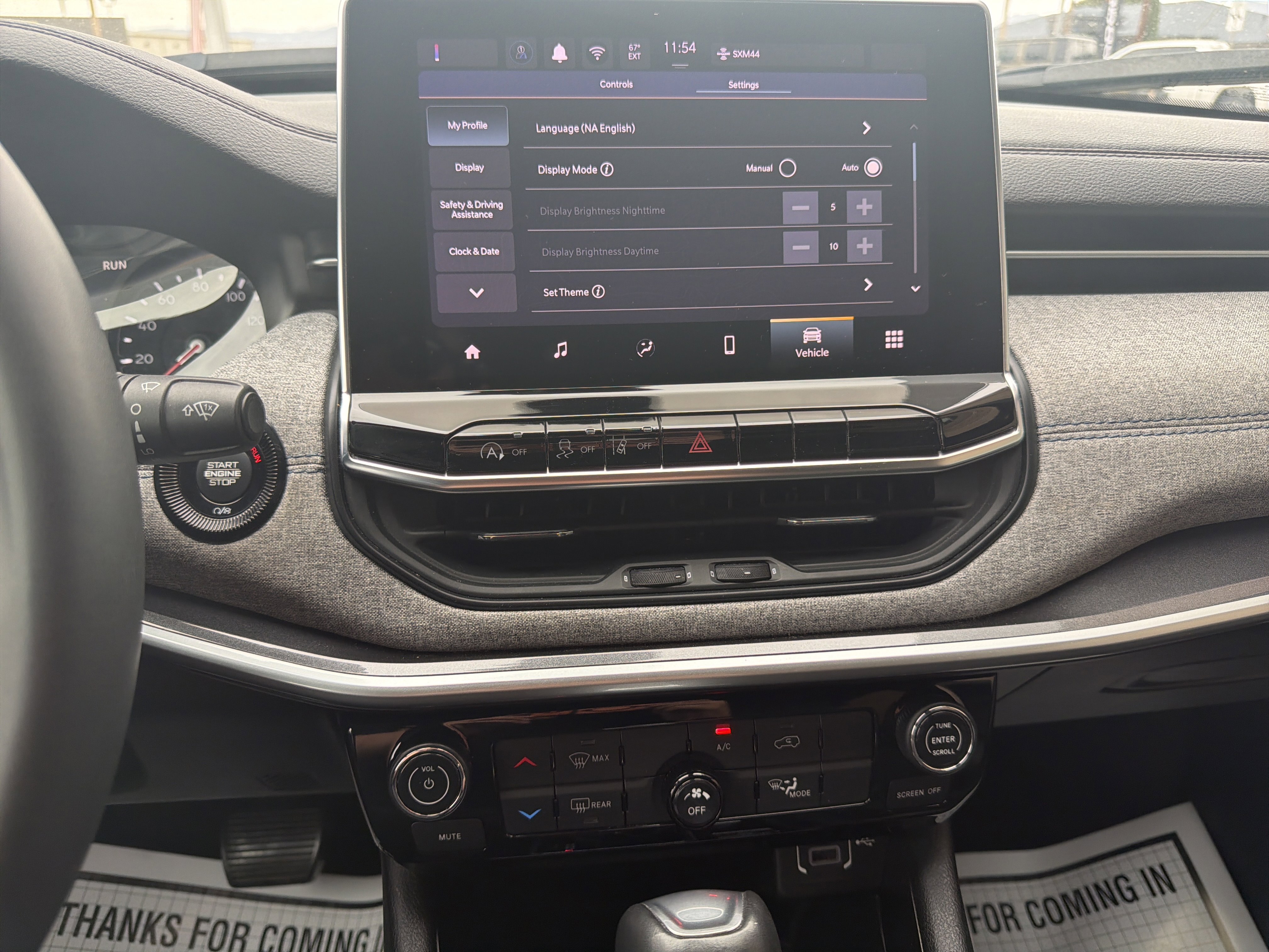 Used 2024 Jeep Compass Latitude image 18