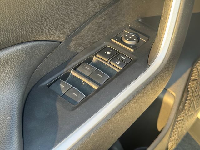 Used 2023 Toyota RAV4 XLE w/ Convenience Package FWD image 20