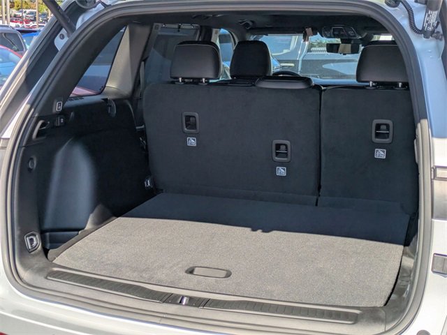 New 2025 Jeep Grand Cherokee Limited w/ Luxury Tech Group II image 24