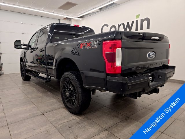 Used 2019 Ford F350 Lariat AWD/4WD image 3