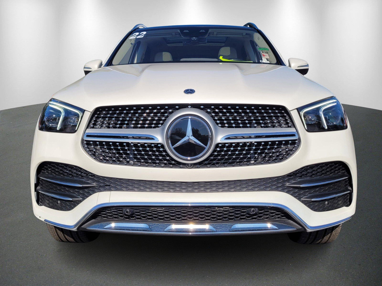 Used 2022 Mercedes-Benz GLE 450 4MATIC image 2