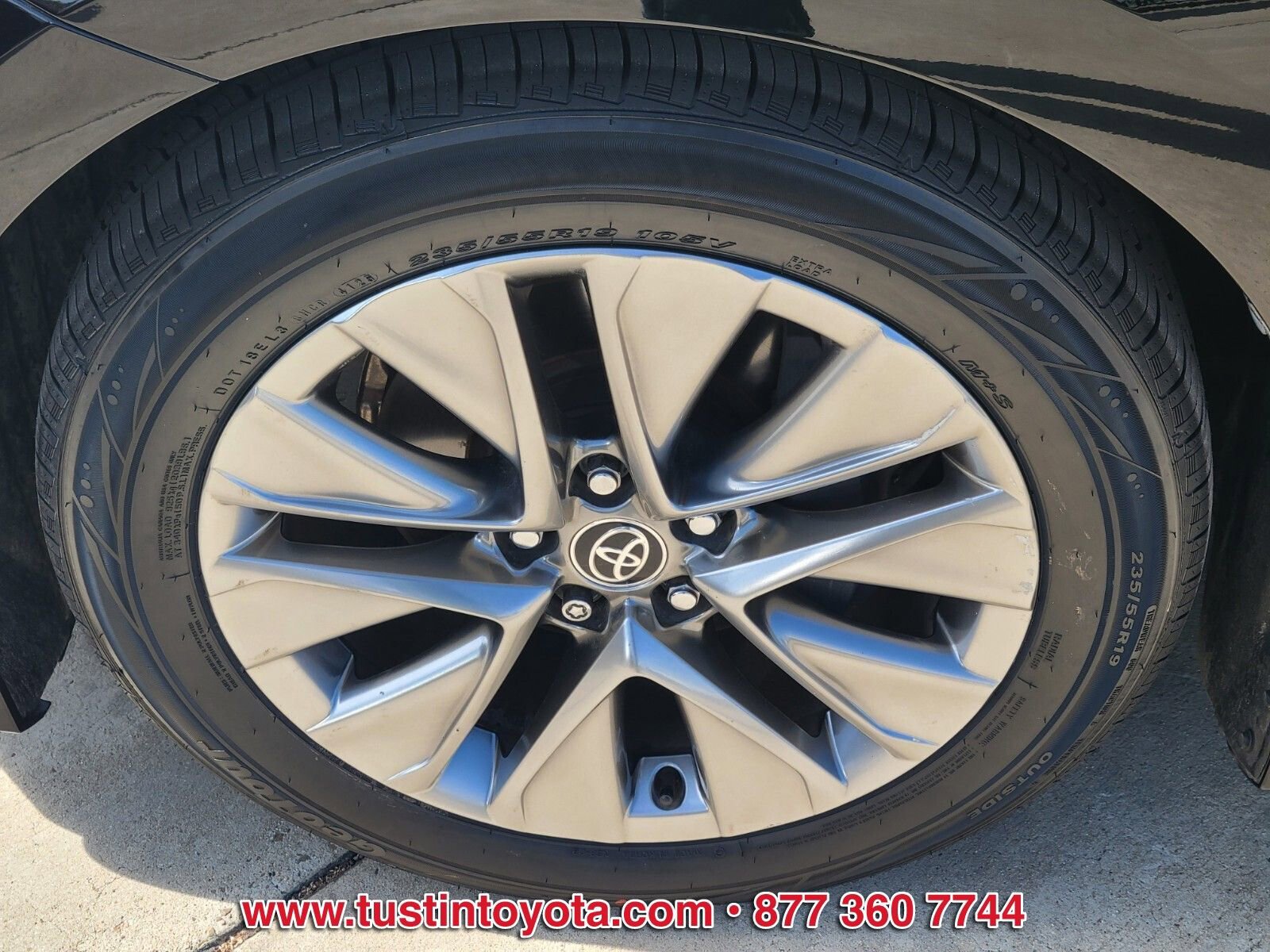 Used 2023 Toyota Mirai w/ Advanced Technology Package RWD image 9