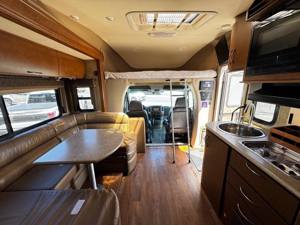 Used 2013 Mercedes-Benz Sprinter 3500 image 23