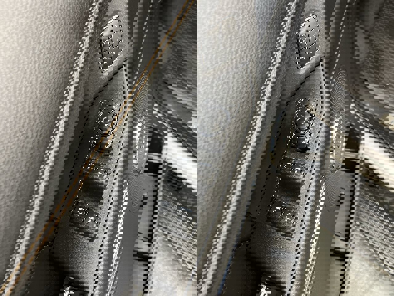 Used 2019 Ford Expedition Platinum image 10