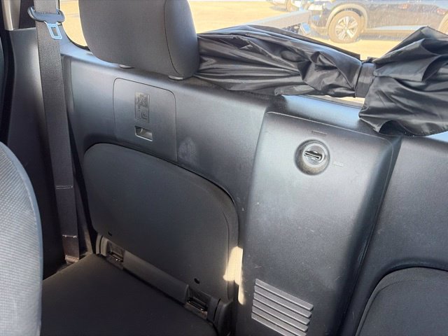 Used 2023 Nissan Frontier SV w/ Tow Package RWD image 17