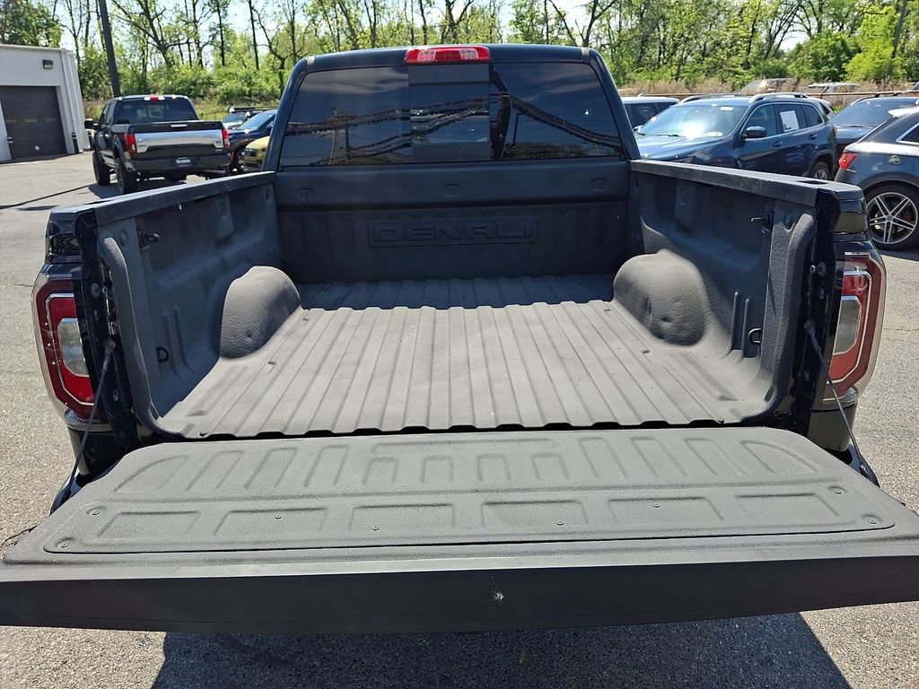 Used 2017 GMC Sierra 1500 Denali AWD/4WD image 32